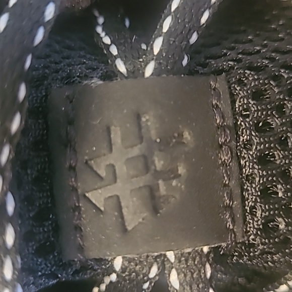 Nike Kyrie Flytrap 4.  Size 10 Men's. - Picture 7 of 13